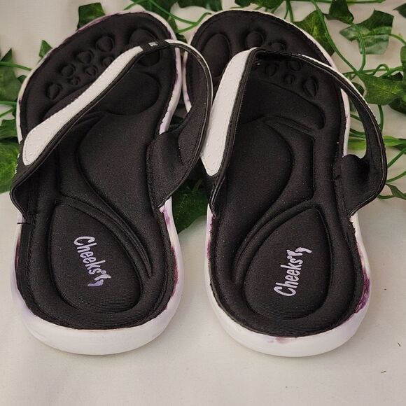 Cheeks flip flops. Size 10. NWOT - Picture 8 of 8